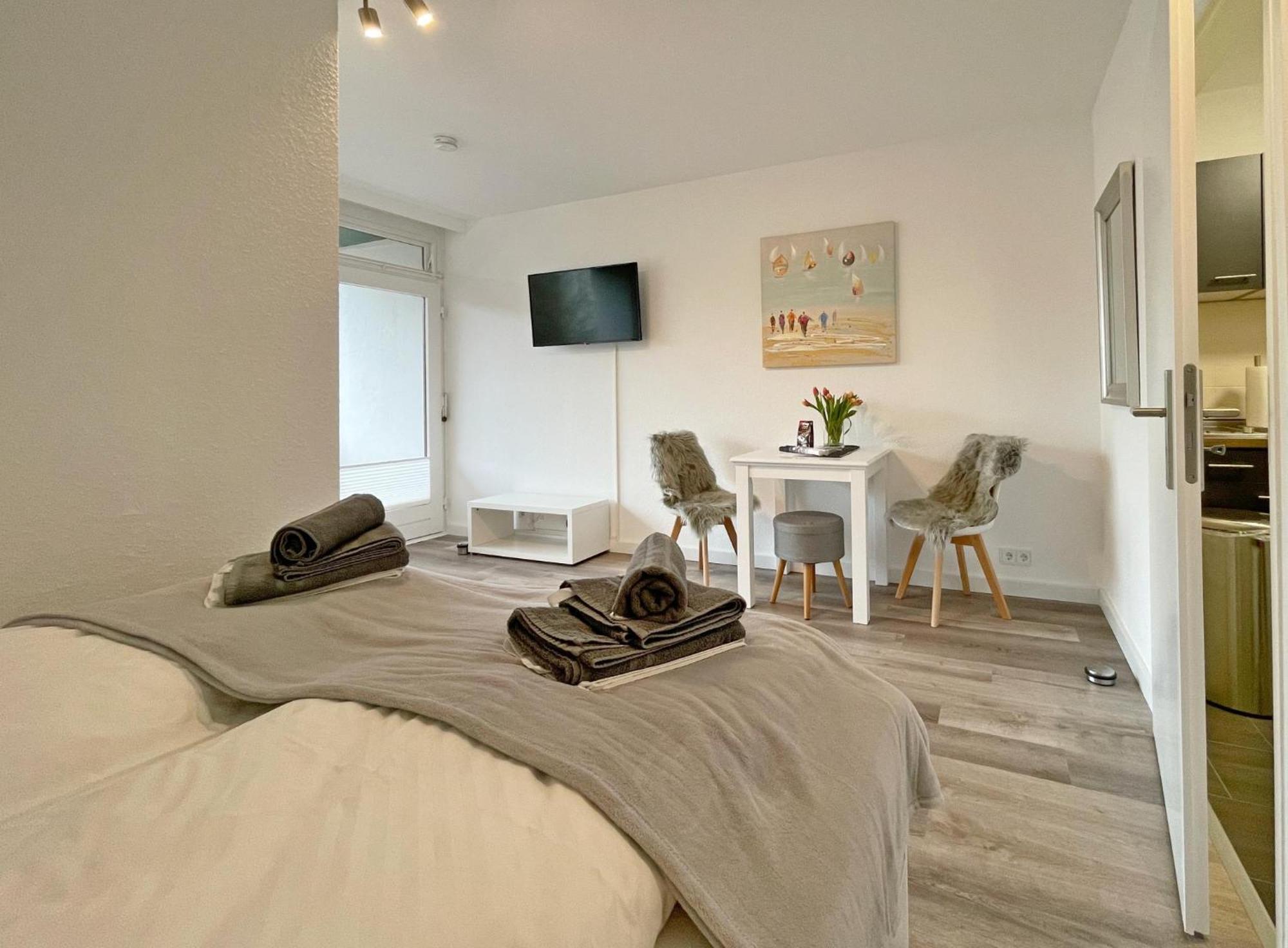 Ferienwohnung Mitten In Mit Balkon Strandläufer 1 Apartment
